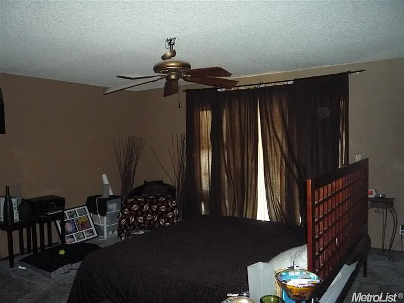 Thumbnail 12