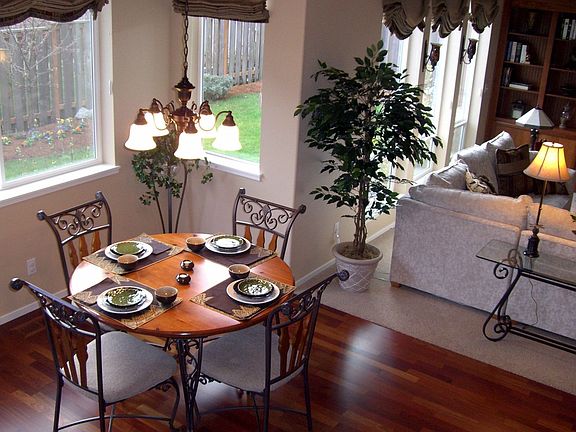 Breakfast Nook