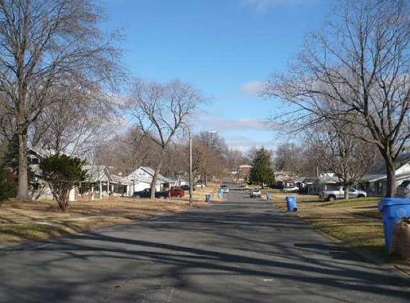 2nd image of 255 Albert Dr