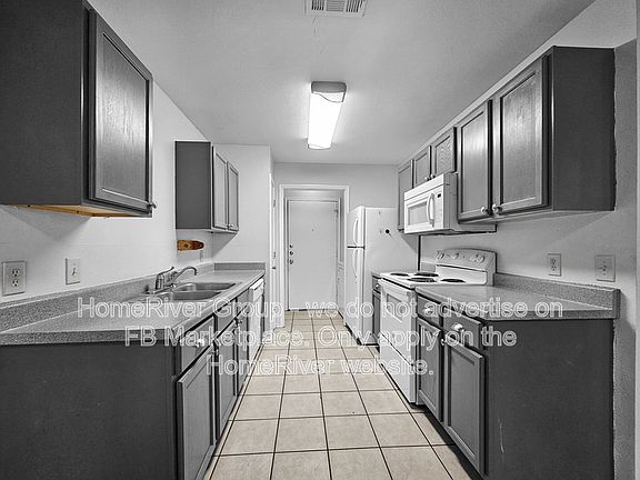4th image of 894 Sagewood Trl