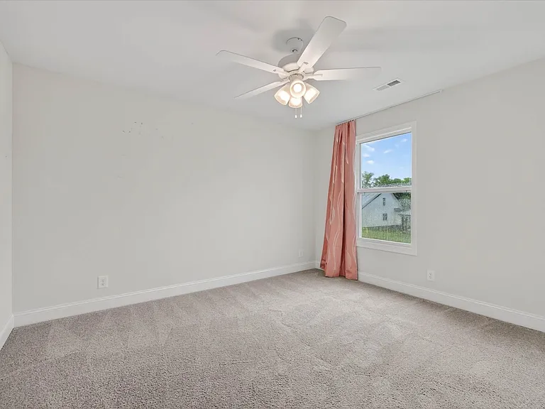 513 Herman Dr — Photo 28