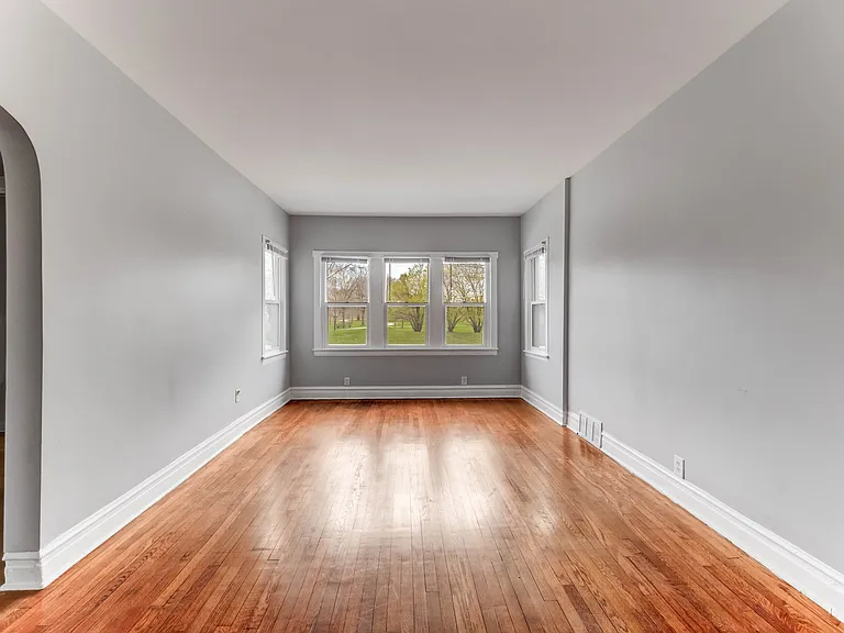 1345 W Marquette Rd #2 — Photo 2