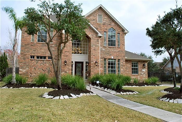 2nd image of 14418 Summerwood Lakes Dr