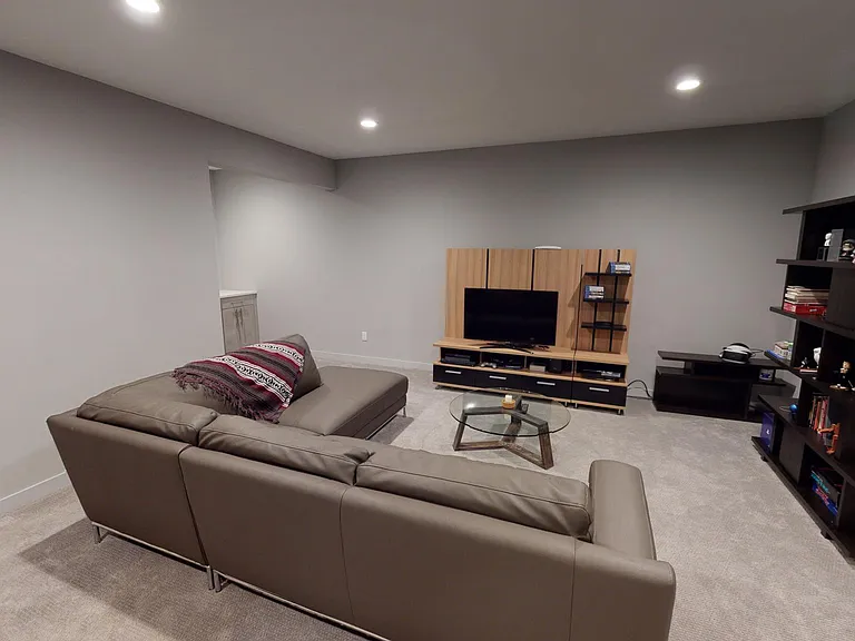 13636 3rd Ave NE — Photo 9