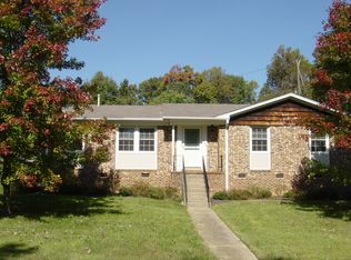4204 Beckford Dr, Greensboro, NC 27407