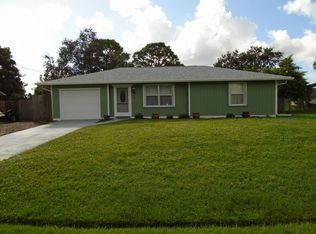 372 SE Walters Ter, Port Saint Lucie, FL 34983
