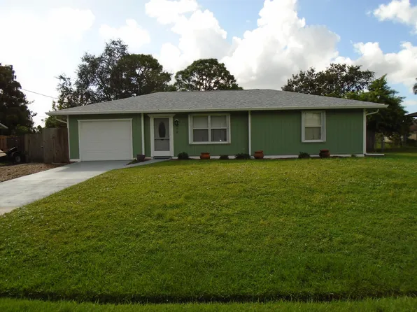 372 SE Walters Terrace, Port St Lucie, FL 34983