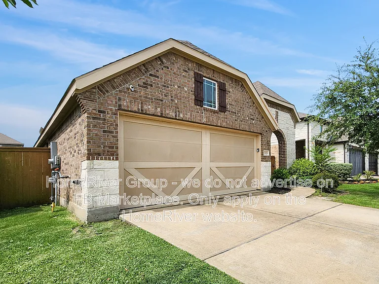 12626 Gallowhill Dr — Photo 2