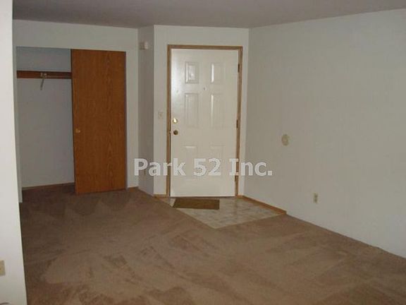 4th image of 7202 194th Ave E APT 2