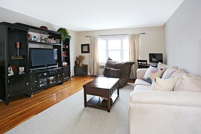 1st image of 291 Bay 19th St #291B