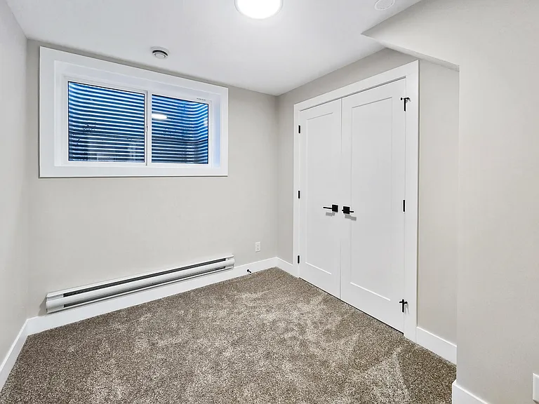 2620R 28th Ave SW #2614R — Photo 8