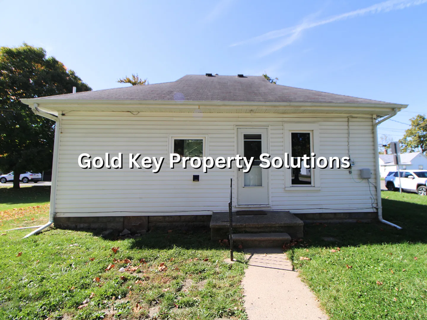 Muncie Updated 2 Br 1 Ba House With Newer Flooring And Paint (No Section 8) — Photo 4