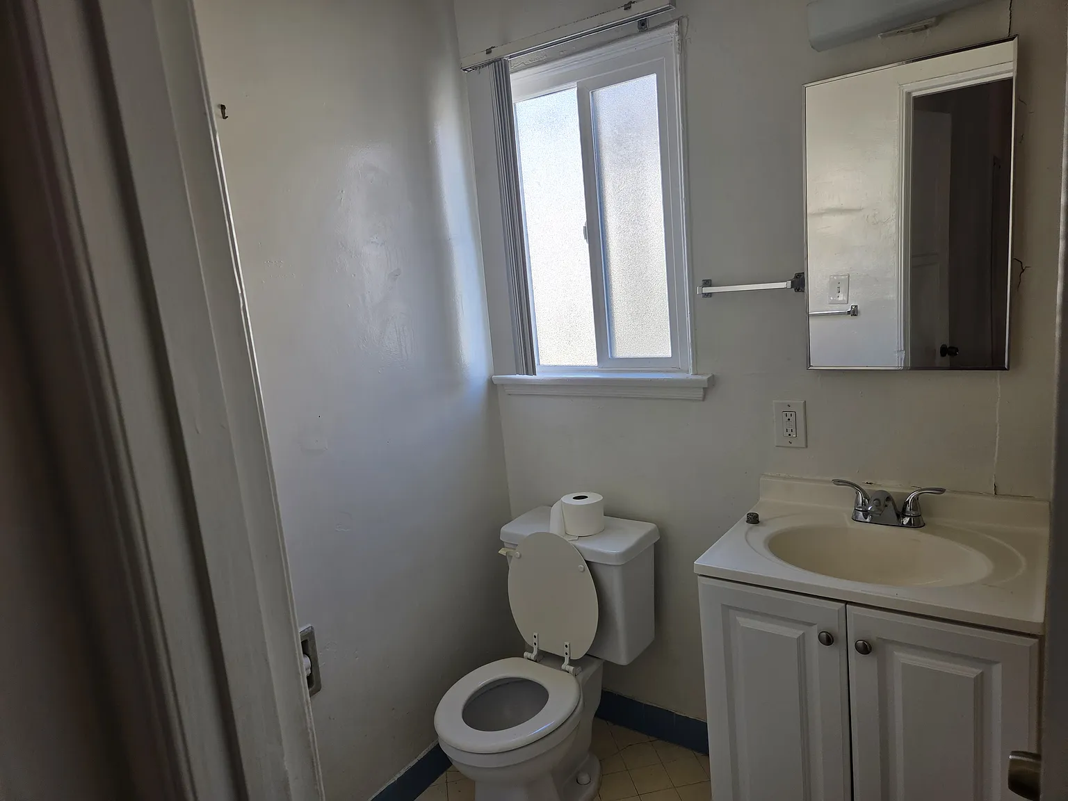 Studio, 510 sqft, $1,750 — Photo 4