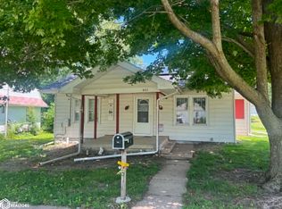 837 S 15th St, Centerville, IA 52544