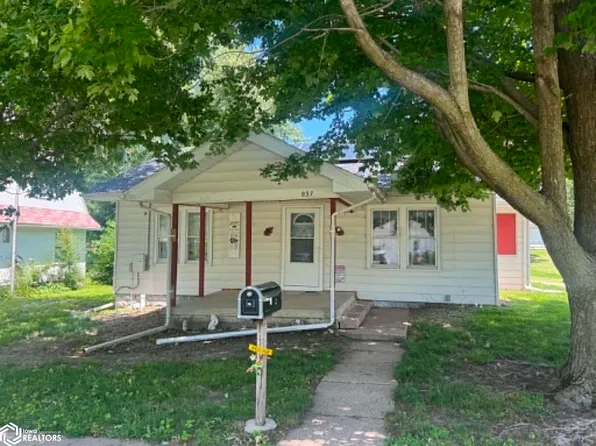837 S 15th St, Centerville, IA 52544