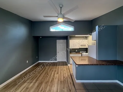 Studio, 450 sqft, $775 — Photo 4