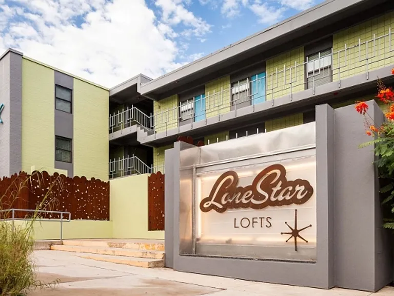 Lone Star Lofts — Photo 7