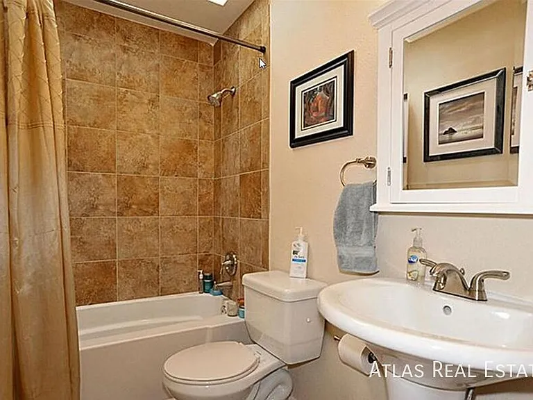10694 Asbury Ave #107 — Photo 13