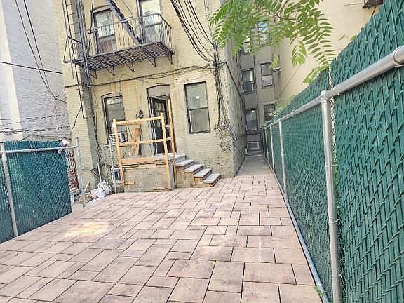 5th image of 30-42 30th St APT 1L