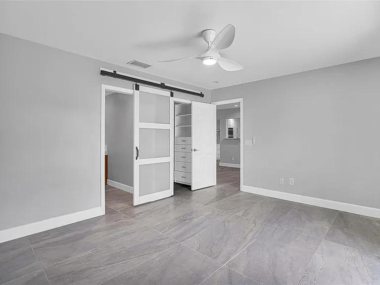 3944 Doral Dr — Photo 13