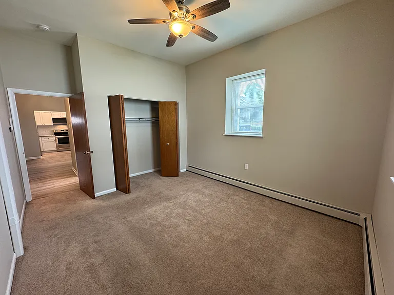 615 Summit St #2 — Photo 12
