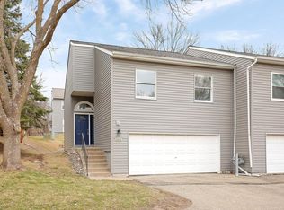 5478 Egan Dr, Savage, MN 55378