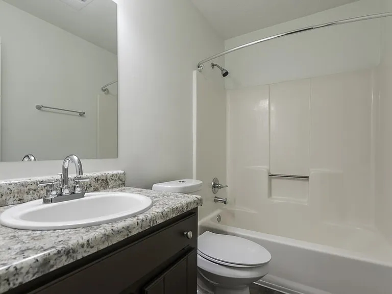 3224 Valley View St — Photo 15