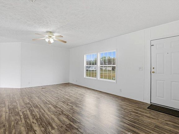 2nd image of 313 Myers Rd