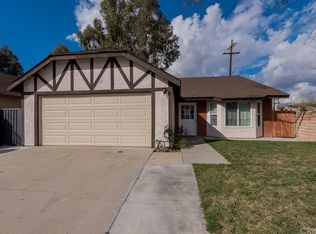 8371 Deering Ave, Canoga Park, CA 91304