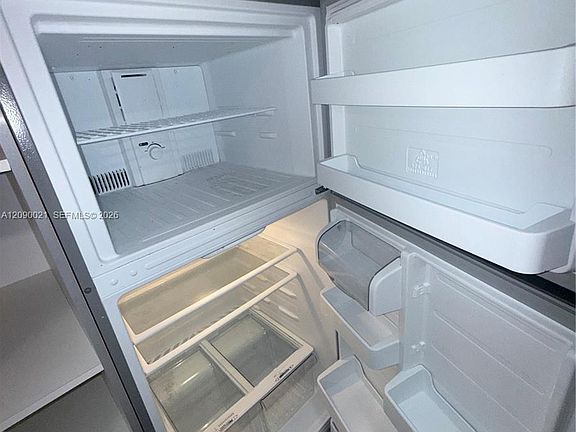 3rd image of 2020 Washington St APT 4