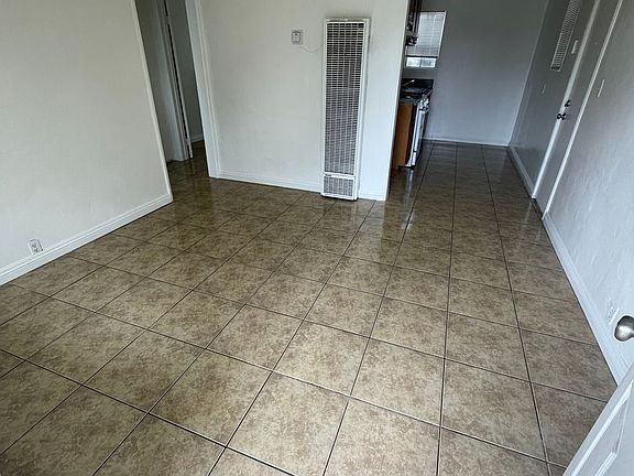 4th image of 7016 Glasgow Ave #7018