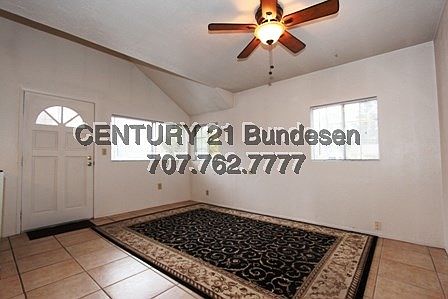 4th image of 407 Eastman Ln APT 2