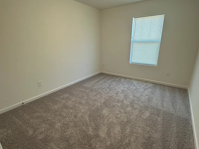 2026 Highland Park Dr — Photo 16