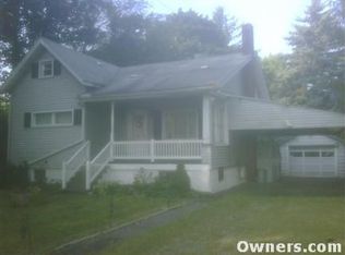 913 S 10th St, Altoona, PA 16602