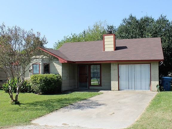 2nd image of 103 Colt Cir