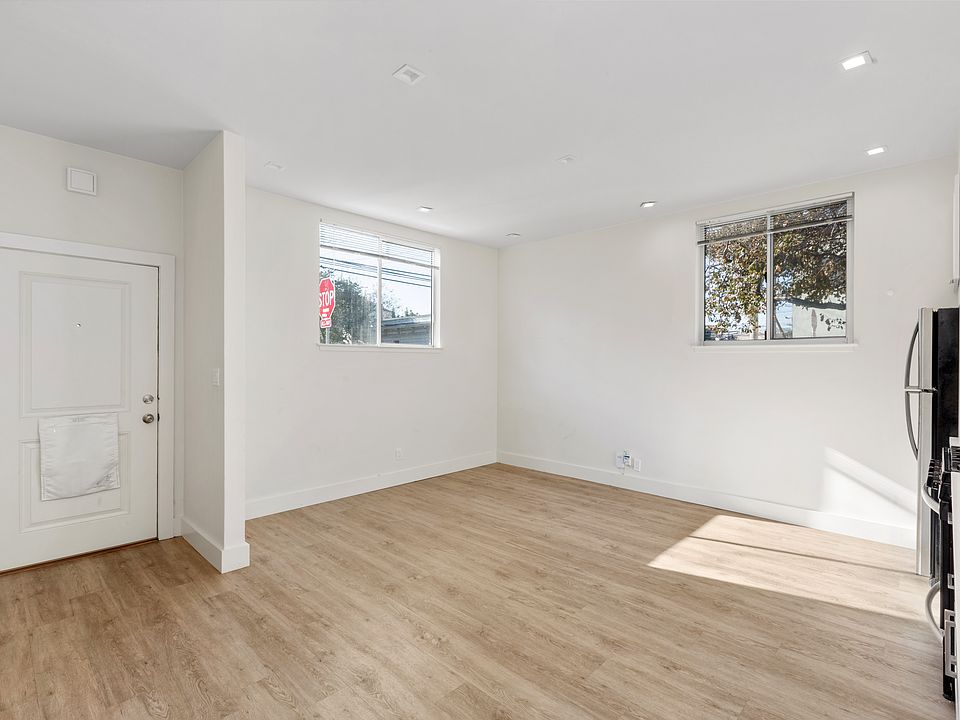 1st image of 2898 23rd St #2898