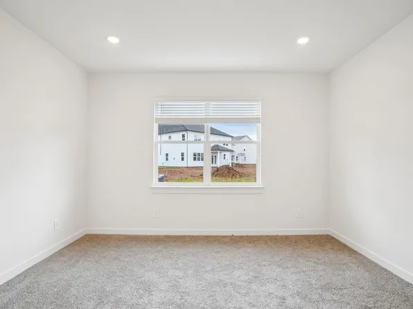 7617 Chapin Dr, Murfreesboro, TN 37129