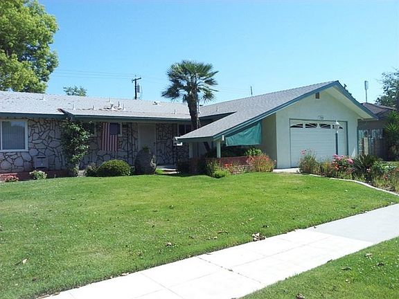 2nd image of 722 W Sierra Madre Ave