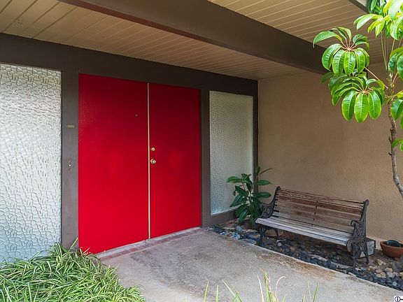 4th image of 2271 Colmena St