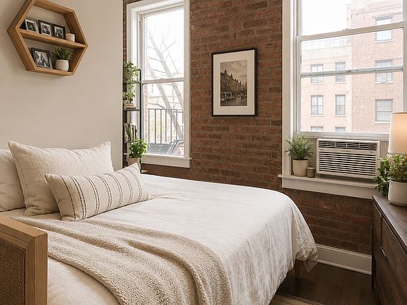 4th image of 70 Carmine St #3