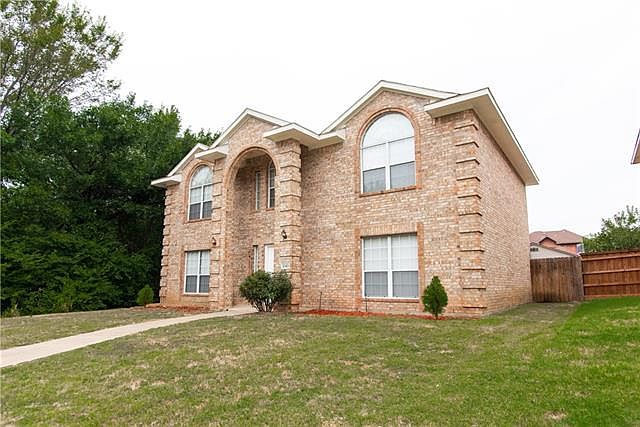 1st image of 2301 Buckeye Dr