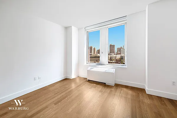 Rented by Warburg | media 17