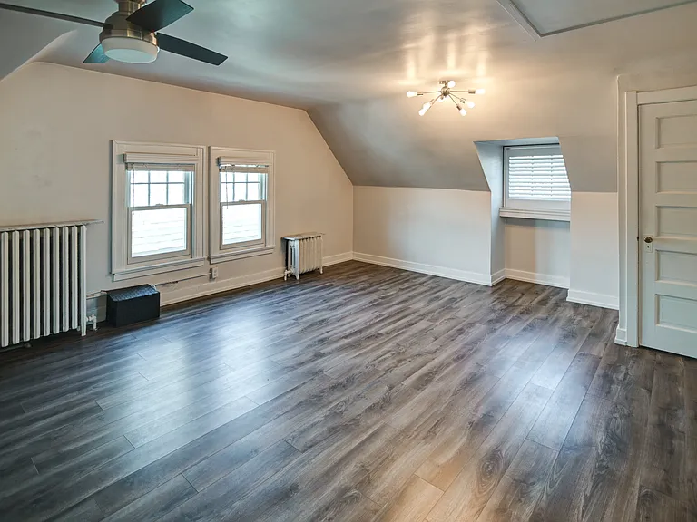 15 E Gilman St #7 — Photo 17