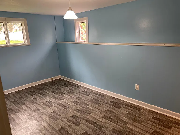 46 Barton St #1 — Photo 8