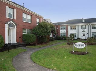 203-223 NE 22nd Ave #A-D, Portland, OR 97232