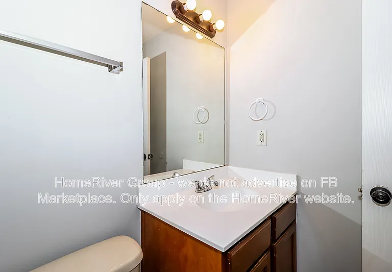 1290 Whitten Rd — Photo 13