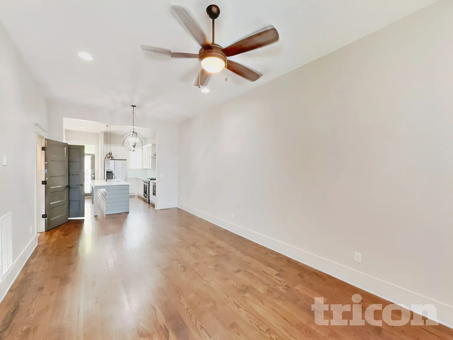 6813 Charlotte Pike, Unit 4 Nashville TN — Photo 3