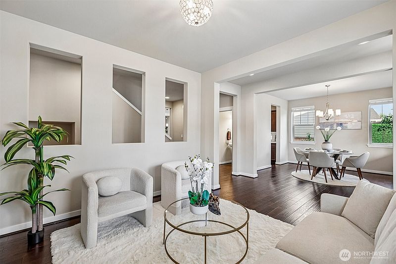 2nd image of 32741 NE 52nd Street