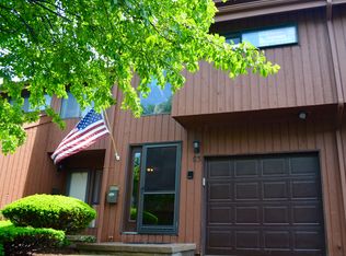 83 Wintergreen, Rochester, NY 14618