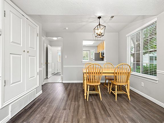 3rd image of 896 N Independence Ave W #17
